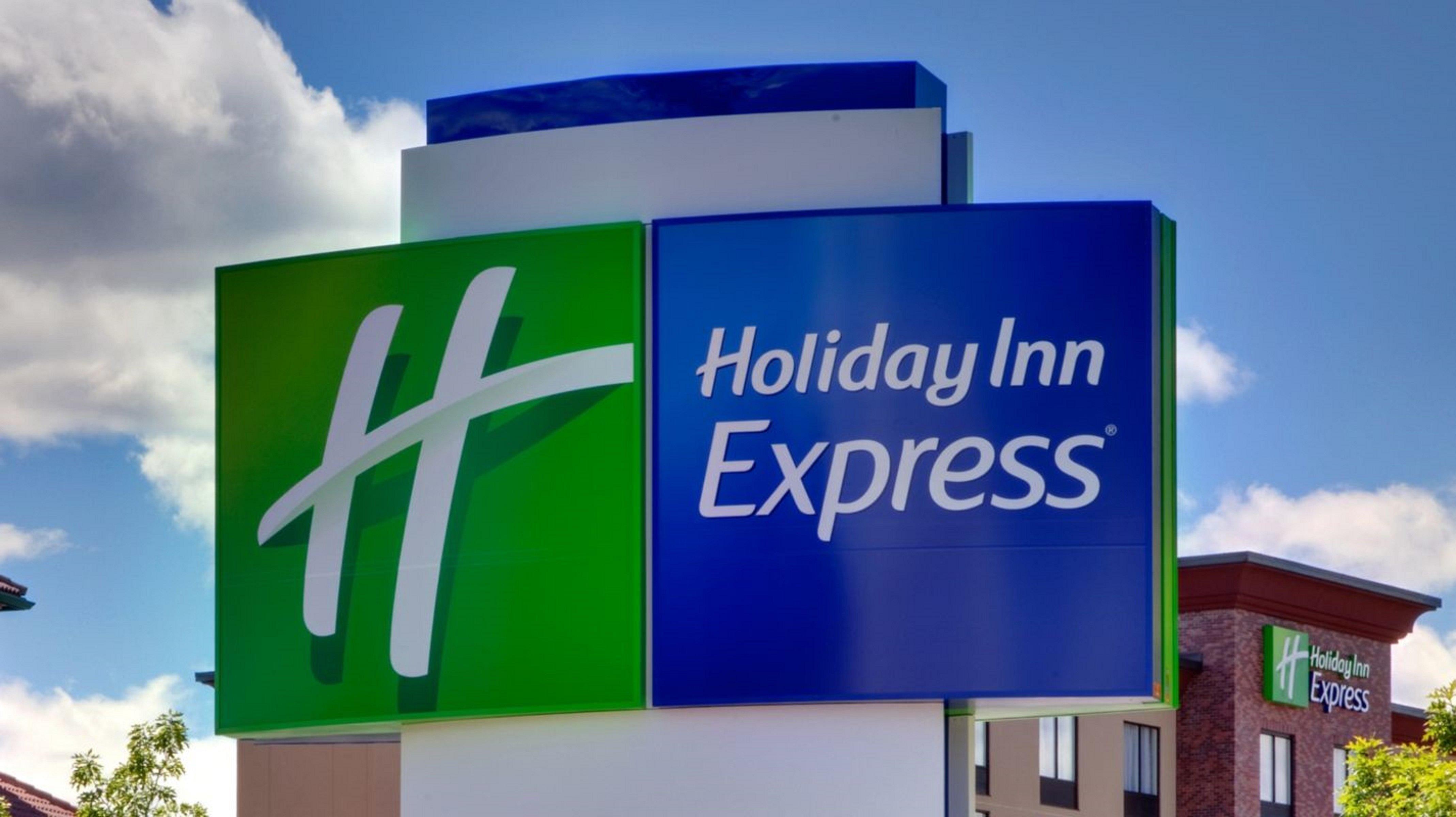 Holiday Inn Express & Suites Ft Myers Beach-Sanibel Gateway By Ihg Форт Майерс Бич Экстерьер фото